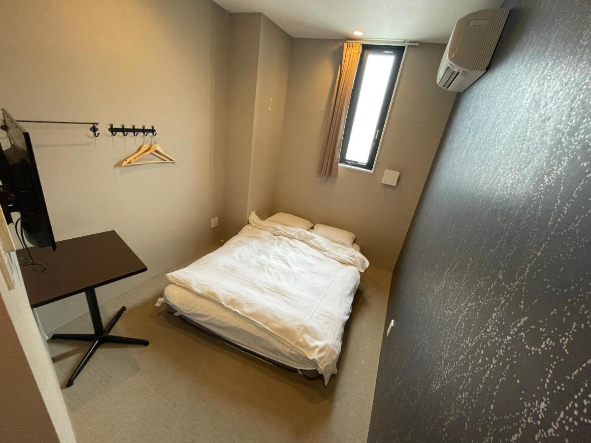 Dot Hostel Hangout Ōsaka Eksteriør bilde